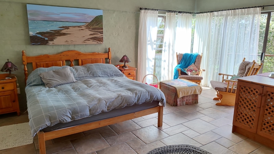 3 Bedroom Property for Sale in Stilbaai Wes Western Cape